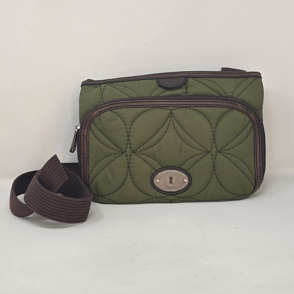 Fossil key per olive green nylon floral quilted stiching crossbody purse bag